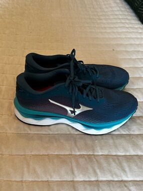 Mizuno Wave Sky 5 Women’s Run Support Shoes — Navy Teal Silver